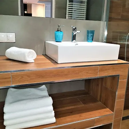 B&f Business & Family Nalkowskiej アパート ポズナン