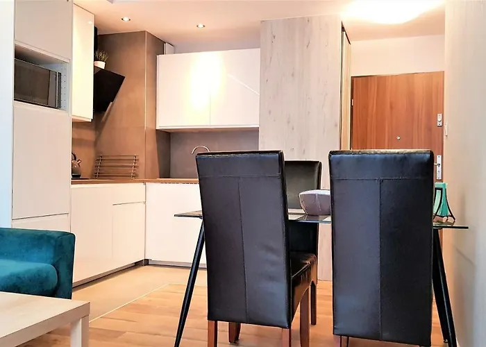 B&f Business & Family Nalkowskiej *